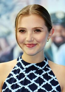 Mia McKenna-Bruce
as Lady Eileen 'Bundle' Brent