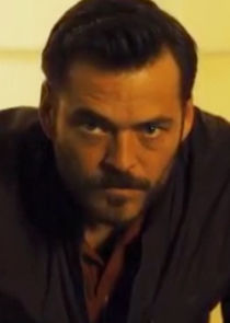 Christopher Backus
as Bennie