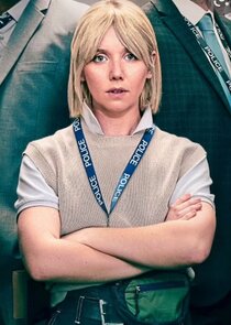 Lauren Lyle
as DS Karen Pirie