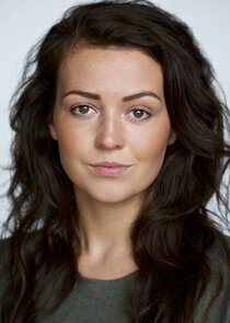 Anna Russell-Martin
as Rosie Duff