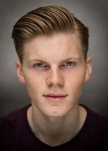 Jack Hesketh
as Weird Mackie Jnr