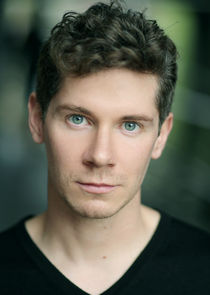 Karl Davies
as Lyle Anderson