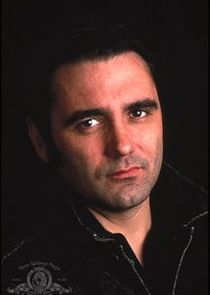 Tony Slattery
as Sidney Snell