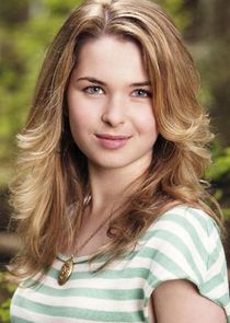 Kirsten Prout
as Amanda Bloom