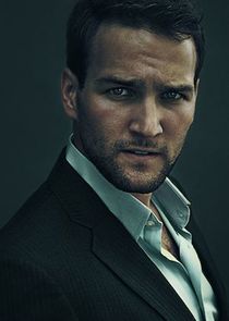 Drew Moerlein
as Dusty