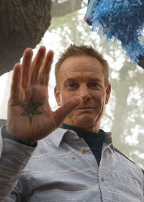 Bill Irwin
as Enos Abascal