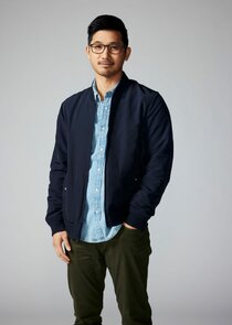 Jon Prasida
as Ryan Shen