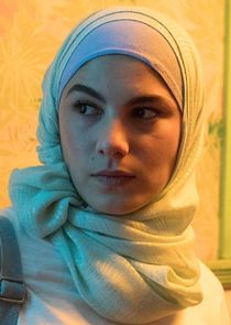 Baraka Rahmani
as Saadia Jalalzai