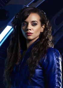 Hannah John-Kamen
as Yalena 