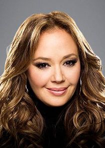 Leah Remini
as Vanessa Cellucci