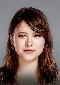 Taylor Spreitler
as Kendra Gable