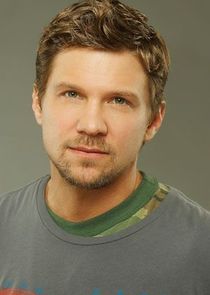 Marc Blucas
as DEA Agent Dan Winston