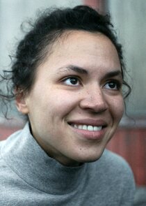 Aldís Amah Hamilton
as Eyja