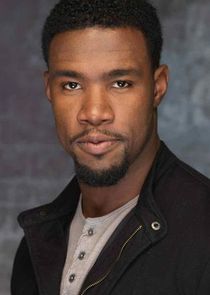 Chaundre Hall-Broomfield
as Taj Jordan