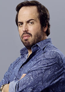 Angus Sampson
as Alfonso 