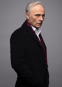 Mark Bonnar
as Max McCall