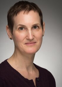 Sandy McDade
as Jackie