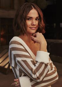 Maia Mitchell
as Callie Adams Foster