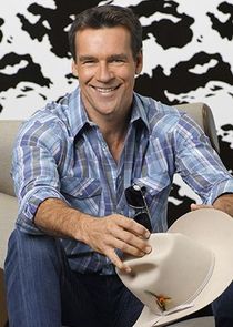 David James Elliott
as Ripp Cockburn