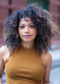 Rebecca Naomi Jones
as Carolyn Franklin