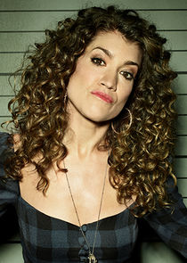 Sarah Stiles
as Gladys Parrish