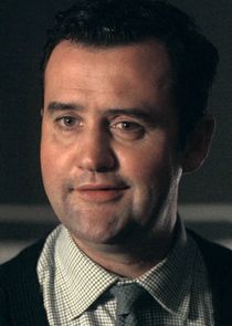 Daniel Mays
as Arthur Young