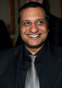 Kulvinder Ghir
as Ranjit Virdee