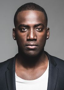 Shamier Anderson
as Dario Jones