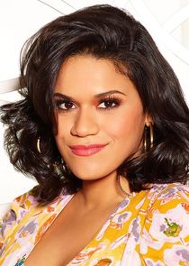 Justina Adorno
as Yolanda 