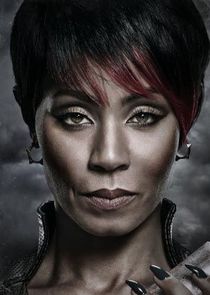Jada Pinkett Smith
as Fish Mooney