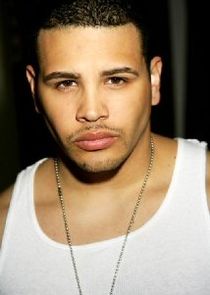 Mike Figueroa
as Sgt. Leandro 