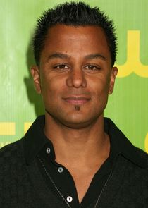 Yanic Truesdale
as Chamuel