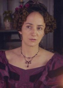 Lydia Leonard
as Mariana Lawton
