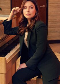 Sophia Bush
as Dr. Samantha Griffith