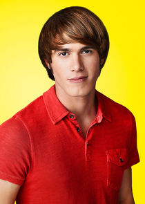 Blake Jenner
as Ryder Lynn