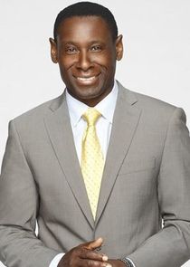 David Harewood
as Sam Saperstein