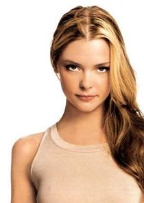 Jaime King
as Vanessa Flood