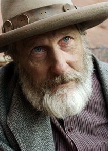 Jeff Daniels
as Frank Griffin