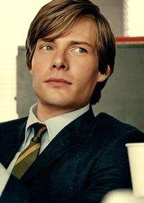 Hunter Parrish
as Douglas Rhodes