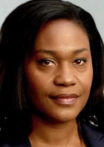 Deidrie Henry
as Detective Liz Winters