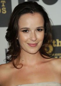 Claire van der Boom
as Marina Nagle