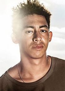 Jordan Stephens
as Rob Kendle