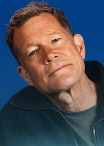 Dylan Walsh
as David Hollander