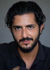 Nimo Hochenberg
as Silas