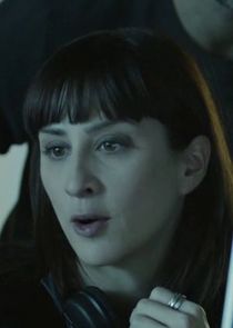 Morven Christie
as Zoe Morgan