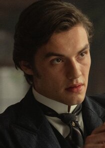 Louis Partridge
as Edward Guinness