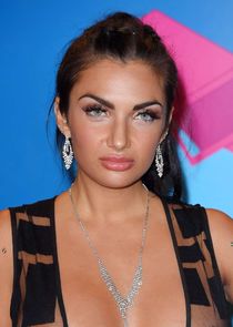 Elettra Lamborghini
as Elettra