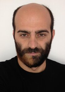 Giovanni Ludeno
as Ferdinando Esposito