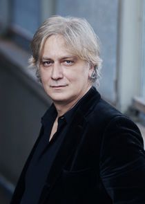 Tommaso Ragno
as Augusto Caetani