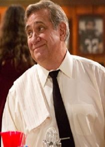 Dan Lauria
as Jack Sullivan